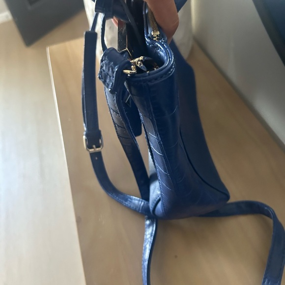 Y2K Guess Navy Blue Leather Purse Handbag Crocodile Embossed Side Panels - Picture 10 of 11